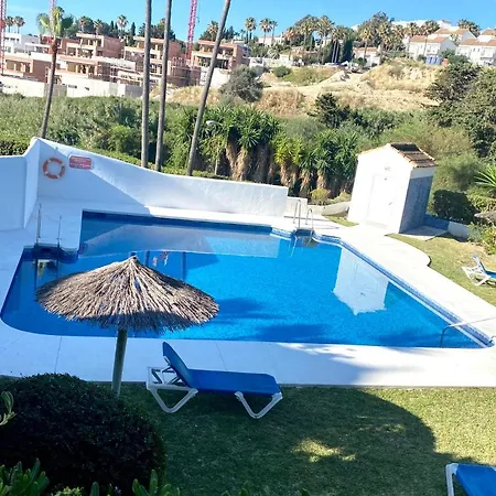Holiday home Modern Townhouse 7 Mins Walk From The And 15 Mins From Port *